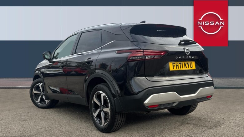 Nissan Qashqai 1.3 DiG-T MH Premiere Edition 5dr Petrol Hatchback